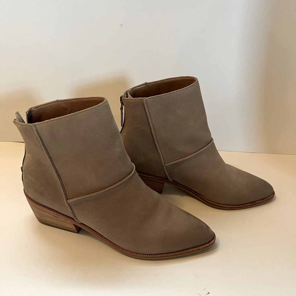 Linea Paolo taupe heeled leather booties size 6.5.
